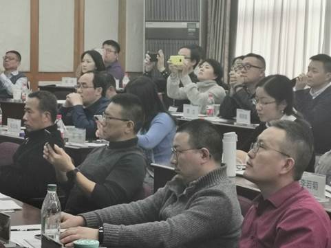 说明: E:\2019年各类培训班\2019人社部各个项目\金融科技发展与合规高研班\金融科技合规班照片\微信图片_20191213134107.jpg