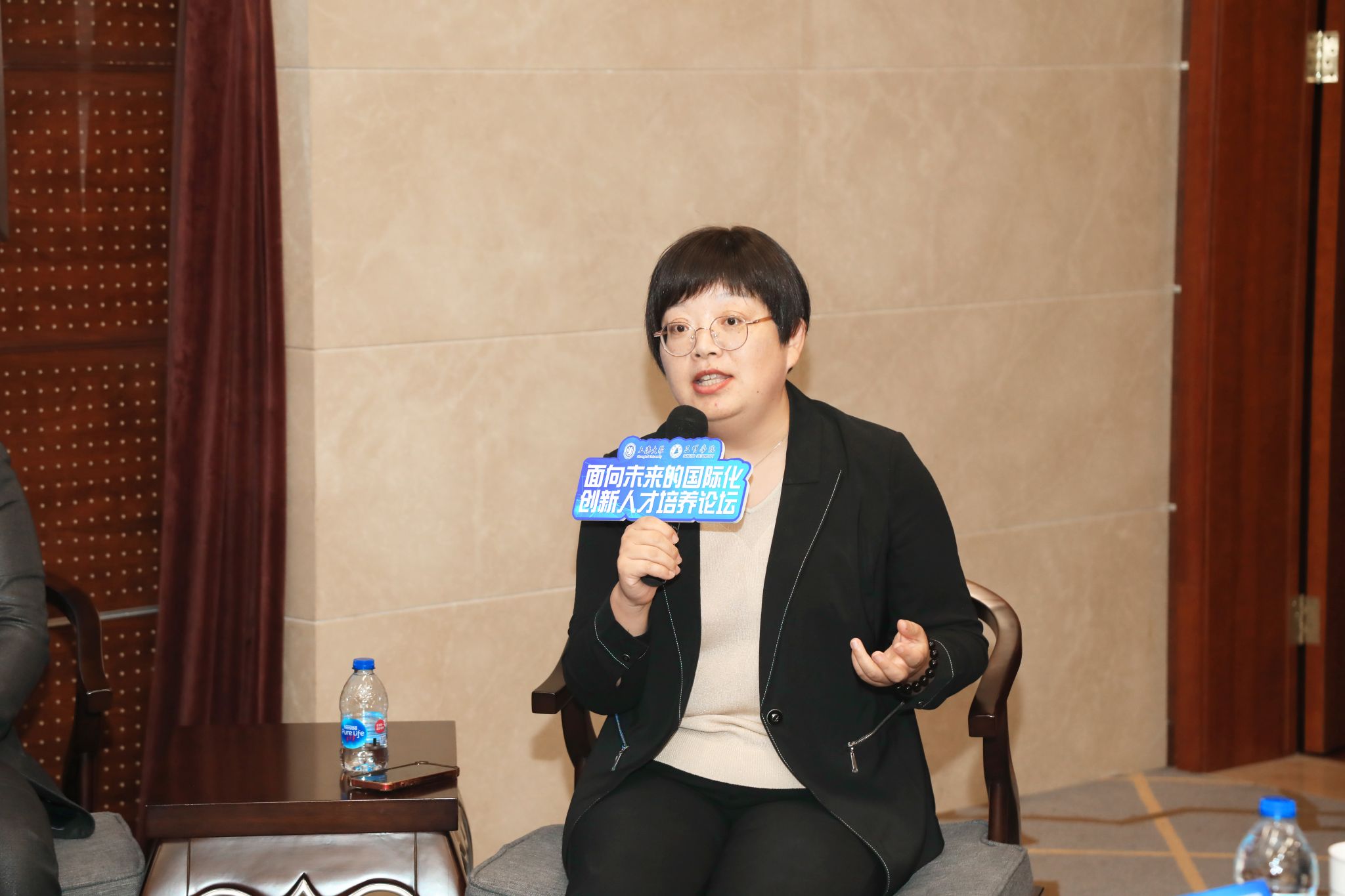 6.胡笑寒.JPG