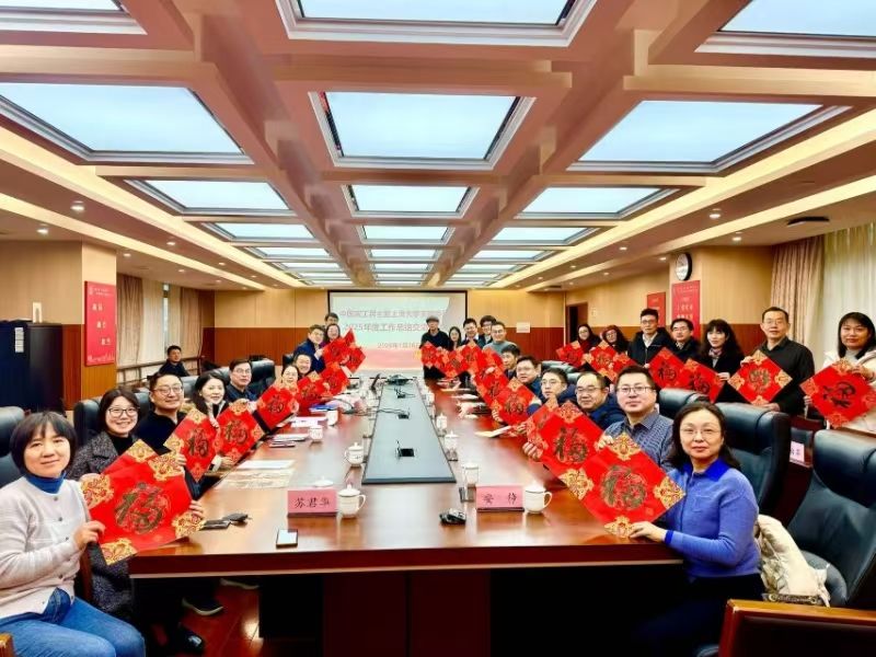 00f4e9de02487be3a0fcd2a65cfd1290 00f4e9de02487be3a0fcd2a65cfd1290.jpg