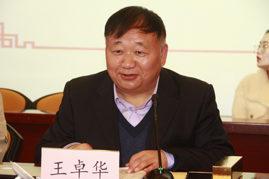 李安方主任,刘跃进教授,张勇安院长,董乃斌教授,邵炳军教授分别致辞