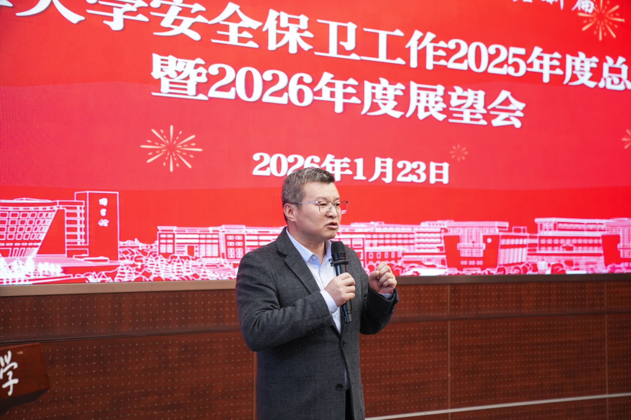 DSC02015.JPG DSC02015.JPG