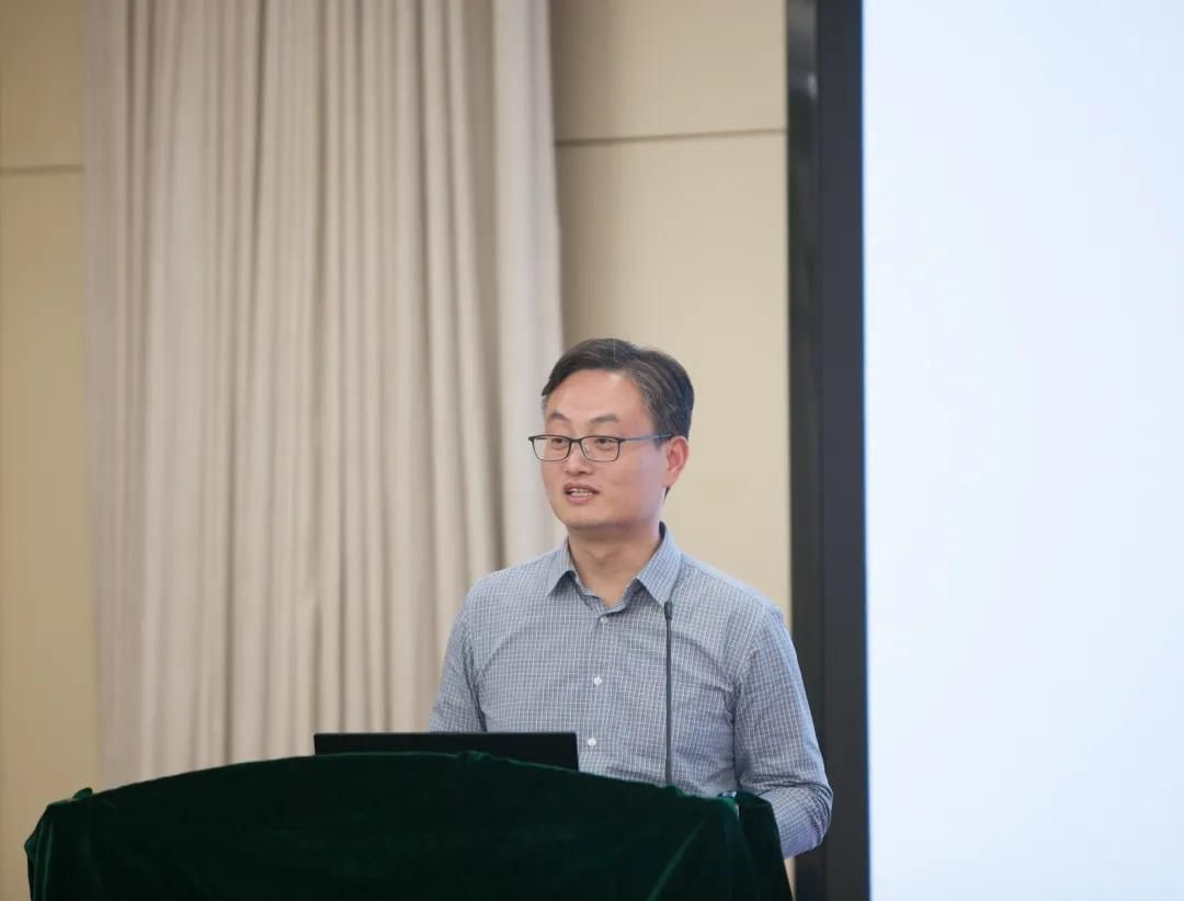 图片4.jpg 图片4.jpg