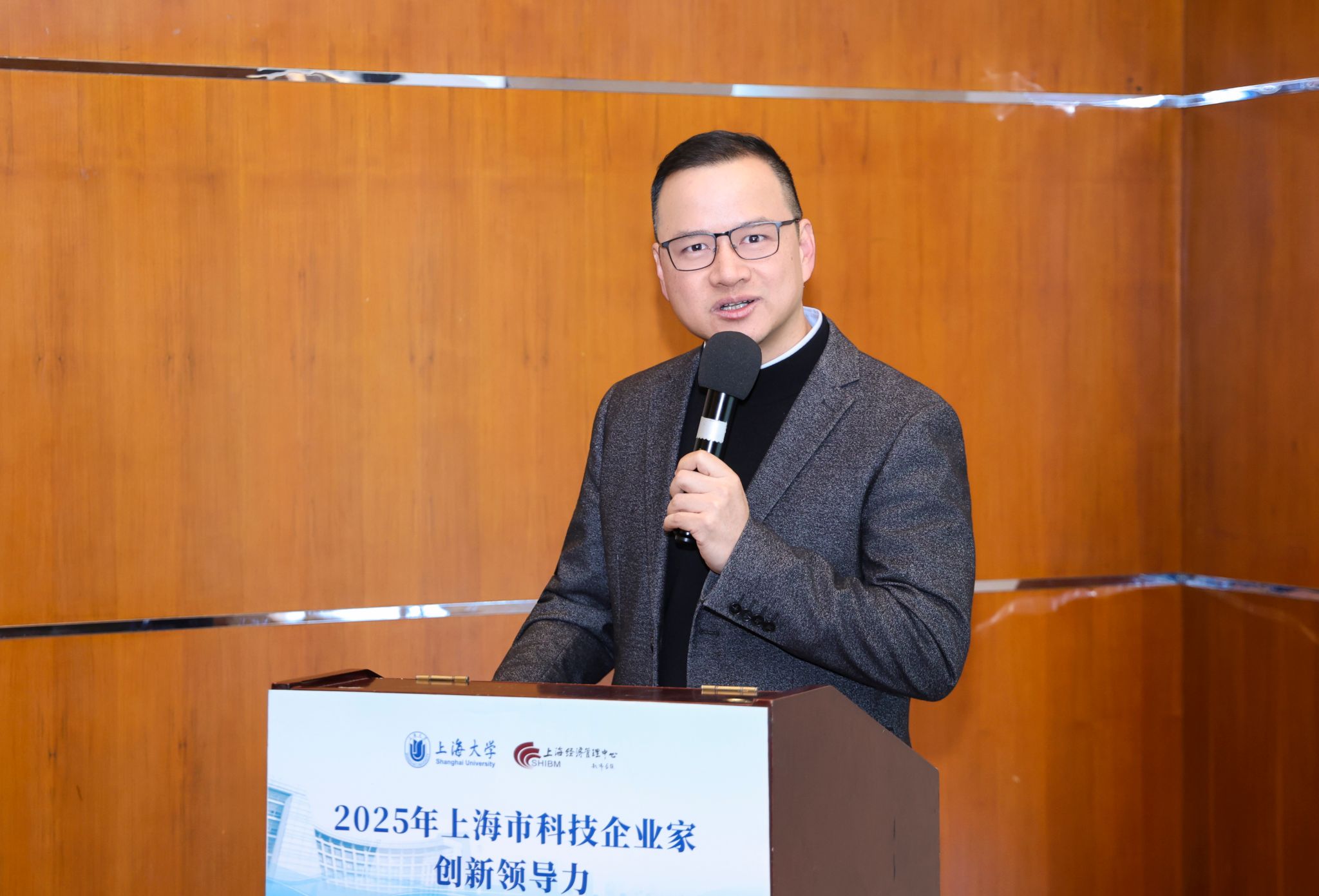 6Z3A0489.JPG 6Z3A0489.JPG