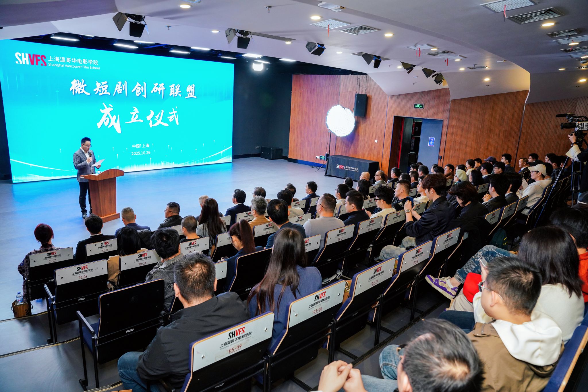 HKW00847.jpg HKW00847.jpg